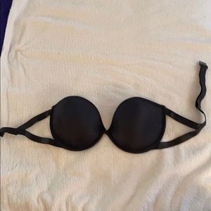 Strapless bra